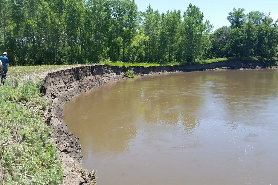 Big Sioux river bank stabilization